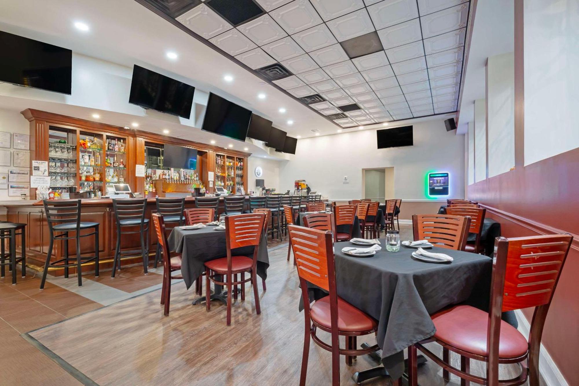 Clarion Hotel & Suites BWI Airport North Baltimore Kültér fotó
