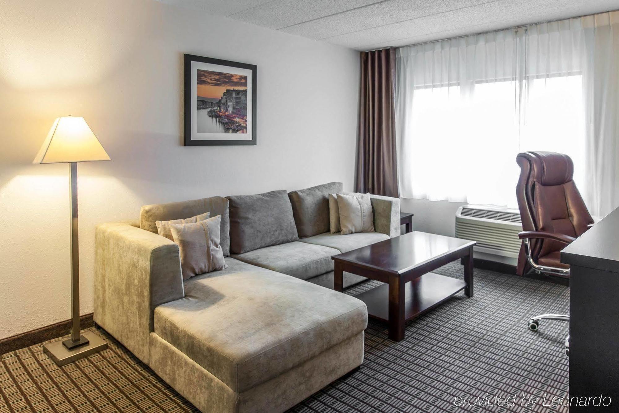 Clarion Hotel & Suites BWI Airport North Baltimore Kültér fotó