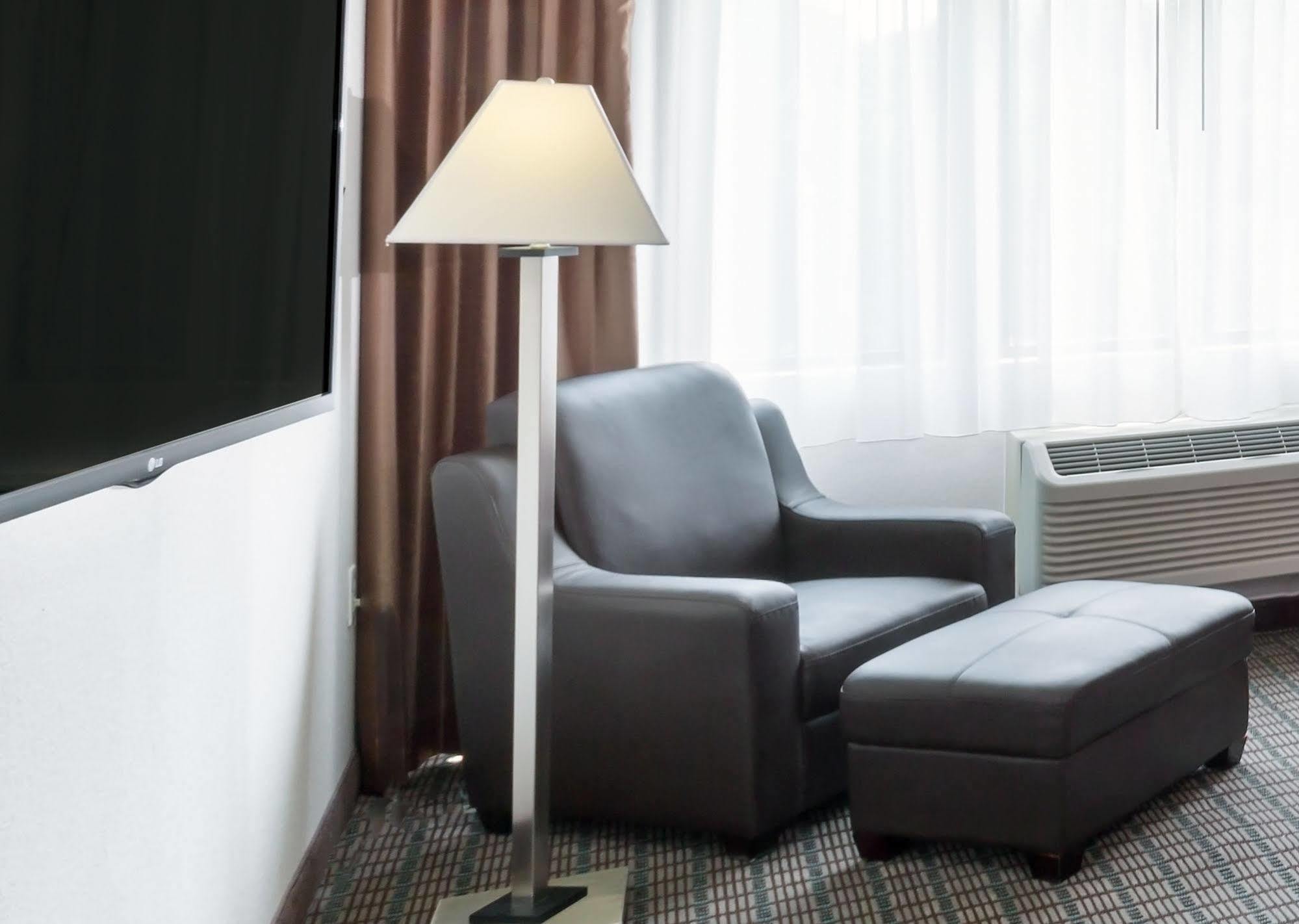 Clarion Hotel & Suites BWI Airport North Baltimore Kültér fotó